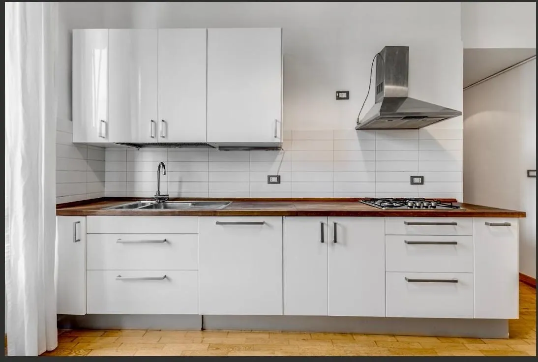 Ampio Monolocale Via Matteo Maria Boiardo 18 Milano Apartment