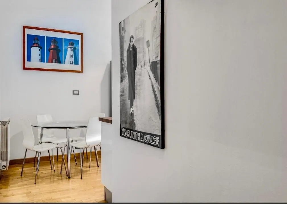 Ampio Monolocale Via Matteo Maria Boiardo 18 Milano Apartment